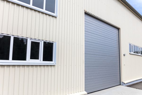 Aluminum Siding Service in Spring