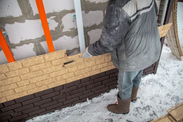Veneer Siding Installation in Spring