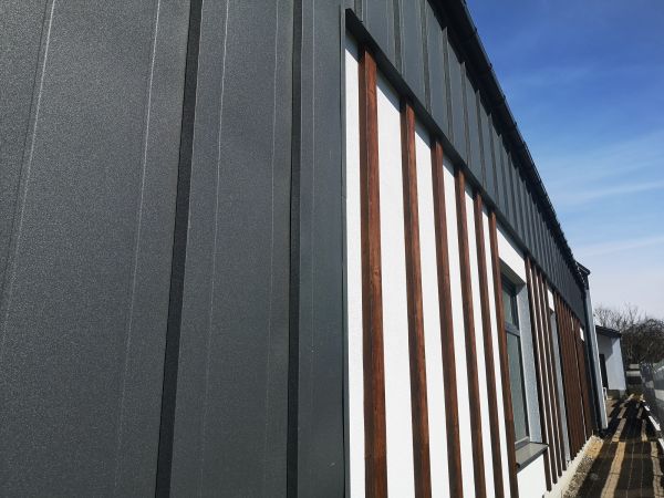 Metal Cladding Replacement in Spring
