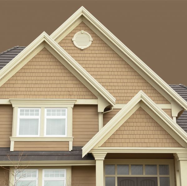 Cost of Vinyl Shake Siding Repair in Spring